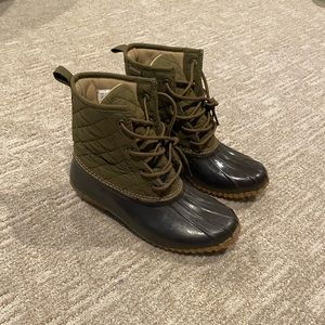 JBU Duck Boots - Olive - Size 7.5